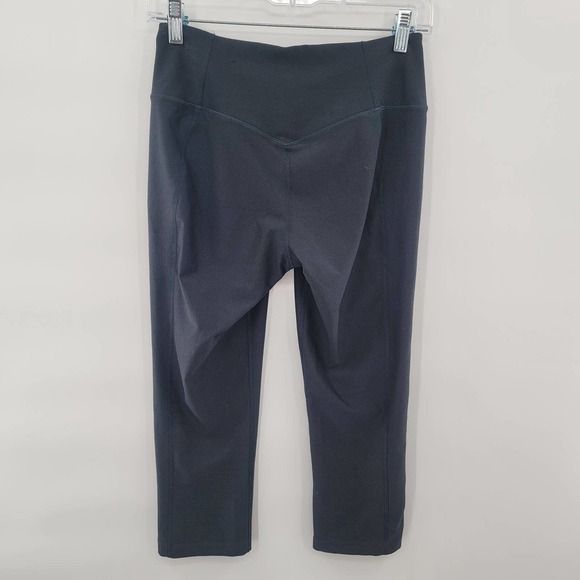 Nike Dri-Fit Cropped Leggings Size S Active - Picture 3 of 7